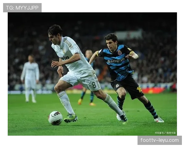 里奥中路渗透建功,助球队上演精彩逆转,战术执行力引关注 里奥中路渗透建功,助球队上演精彩逆转,战术执行力引关注