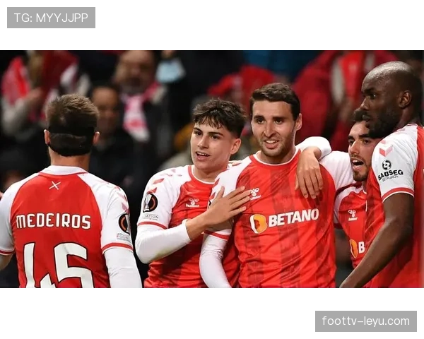 布拉加战术体系再显神威，状态回暖强势领跑争冠行列