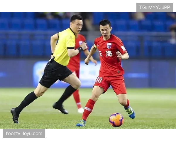 科隆队核心球员状态回升，新赛季备受期待