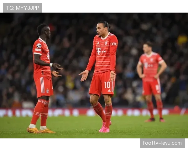 南美足球联赛战火升级:巴阿劲旅强势领跑,争冠格局白热化 南美足球联赛战火升级:巴阿劲旅强势领跑,争冠格局白热化