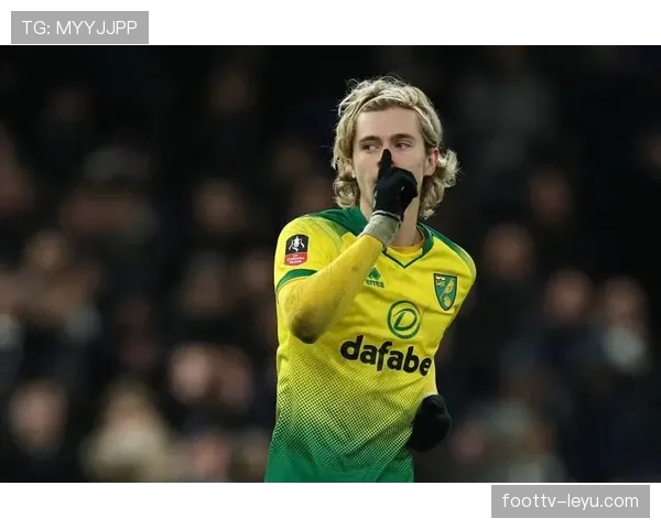 诺维奇战术革新成效显著，稳健表现助力冲击新赛季目标