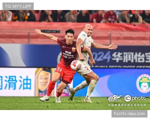 上海海港队新赛季状态回暖,强势展现争冠竞争力 上海海港队新赛季状态回暖,强势展现争冠竞争力